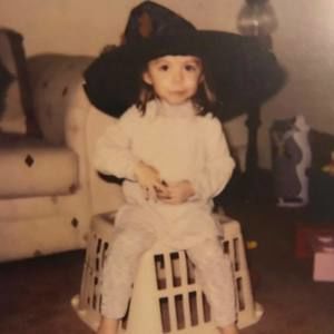 Meet your Posher, Cierra